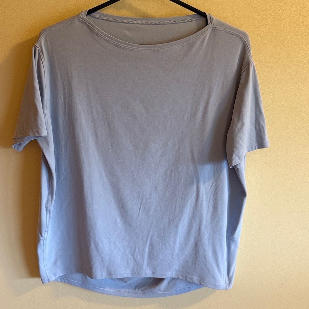 Lululemon Back in Action tee
